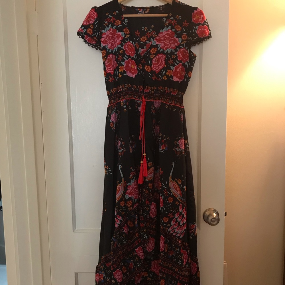 Dress - Picture 2 of 4